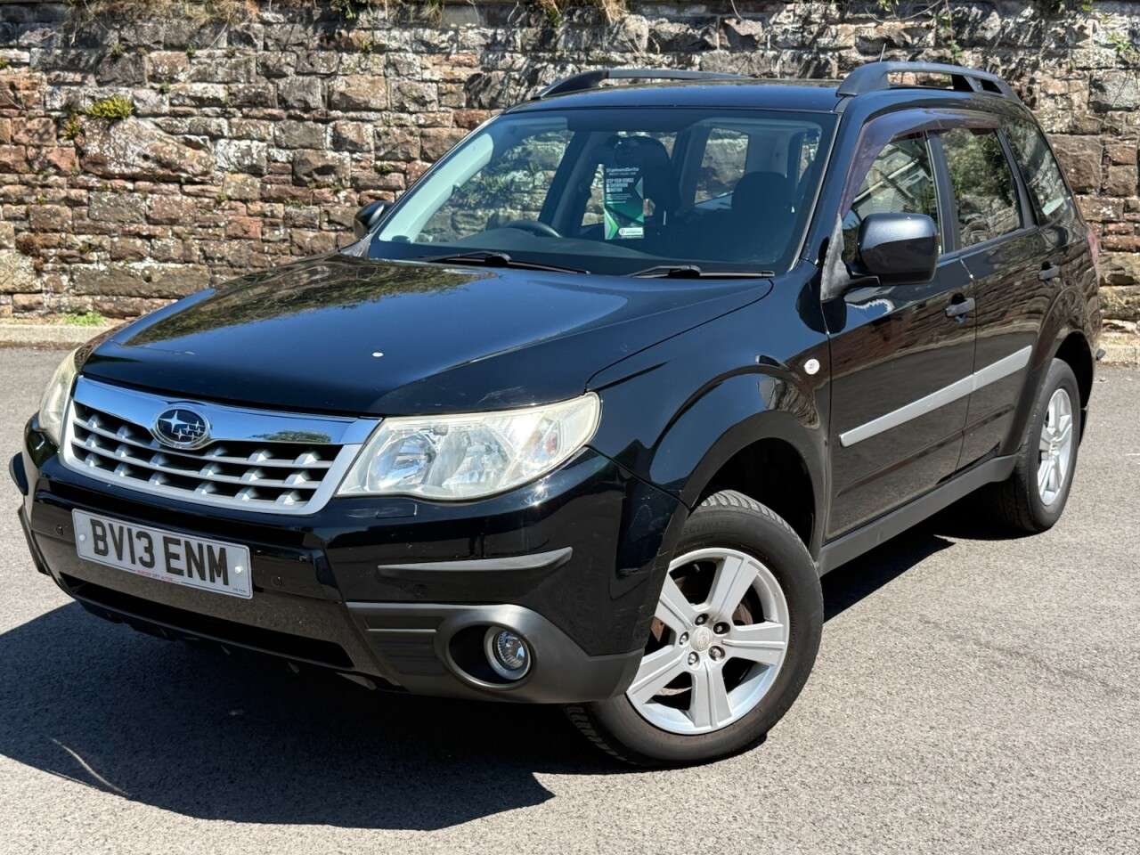A 2013 SUBARU FORESTER 2.0 X SUV 5dr Petrol Manual 4WD Euro 5 (150 ps) A 2013 SUBARU FORESTER 2.0 X SUV 5dr Petrol Manual 4WD Euro 5 (150 ps)