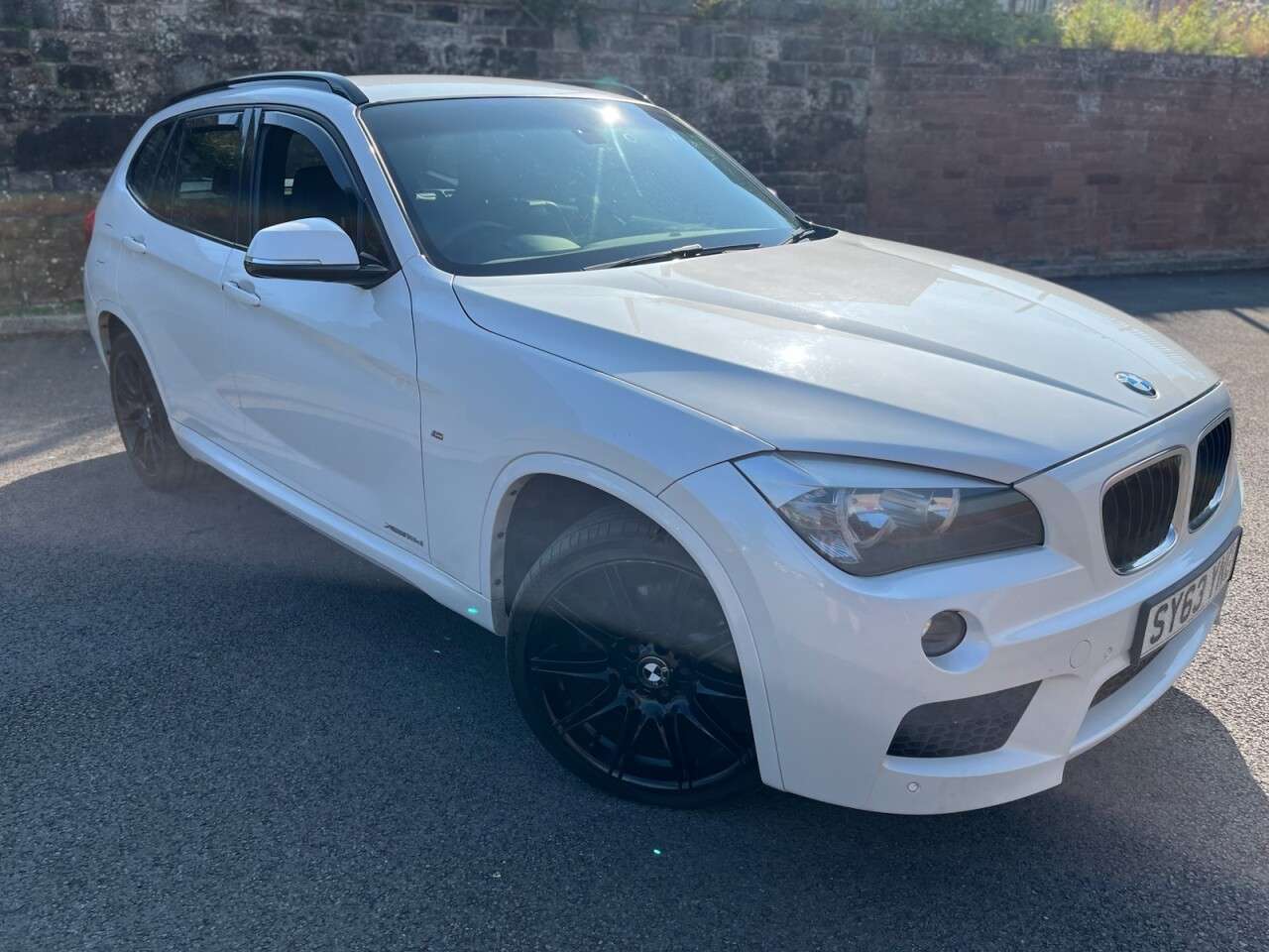 A 2013 BMW X1 2.0 18d M Sport SUV 5dr Diesel Manual xDrive Euro 5 (s/s) (143 ps) A 2013 BMW X1 2.0 18d M Sport SUV 5dr Diesel Manual xDrive Euro 5 (s/s) (143 ps)