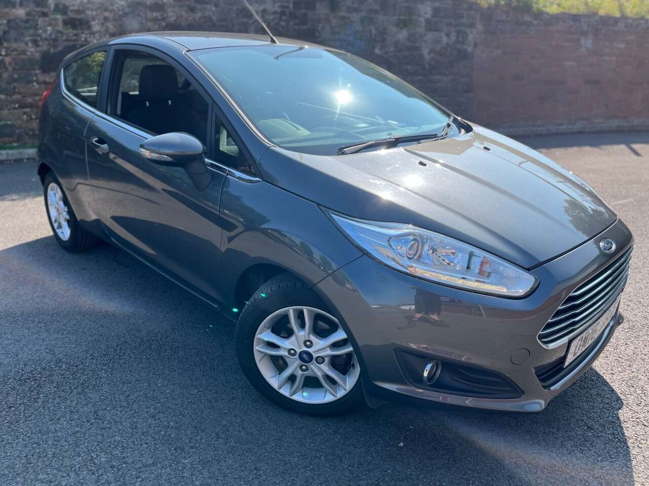 A 2016 FORD FIESTA 1.0T EcoBoost Zetec Hatchback 3dr Petrol Manual Euro 6 (s/s) (100 ps) A 2016 FORD FIESTA 1.0T EcoBoost Zetec Hatchback 3dr Petrol Manual Euro 6 (s/s) (100 ps)