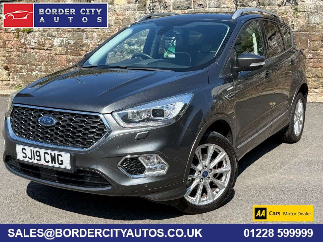 A 2019 FORD KUGA 1.5 TDCi Vignale SUV 5dr Diesel Manual Euro 6 (s/s) (120 ps) A 2019 FORD KUGA 1.5 TDCi Vignale SUV 5dr Diesel Manual Euro 6 (s/s) (120 ps)