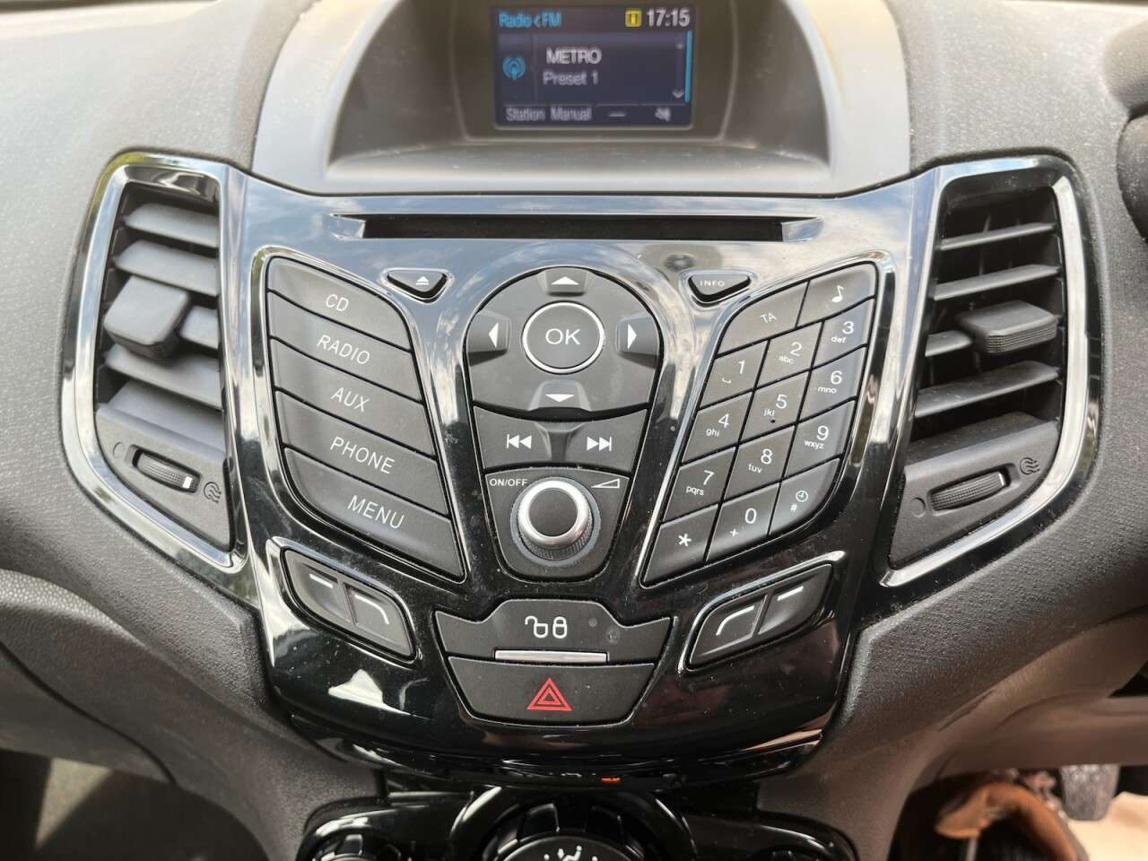 2015 FORD FIESTA 2015 FORD FIESTA