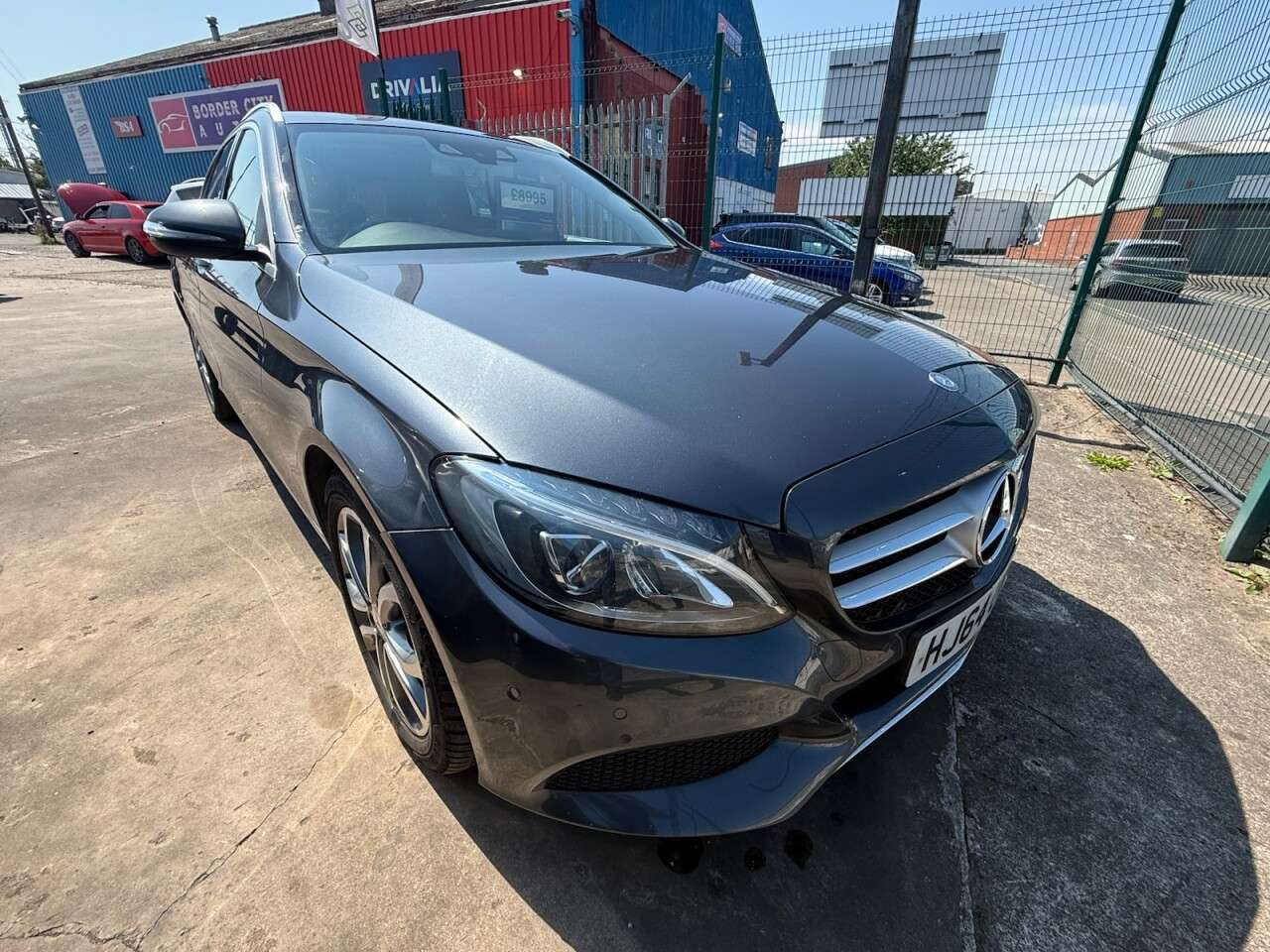 A 2014 MERCEDES-BENZ C CLASS 2.1 C250 BlueTEC Sport Estate 5dr Diesel G-Tronic+ Euro 6 (s/s) (204 ps) A 2014 MERCEDES-BENZ C CLASS 2.1 C250 BlueTEC Sport Estate 5dr Diesel G-Tronic+ Euro 6 (s/s) (204 ps)