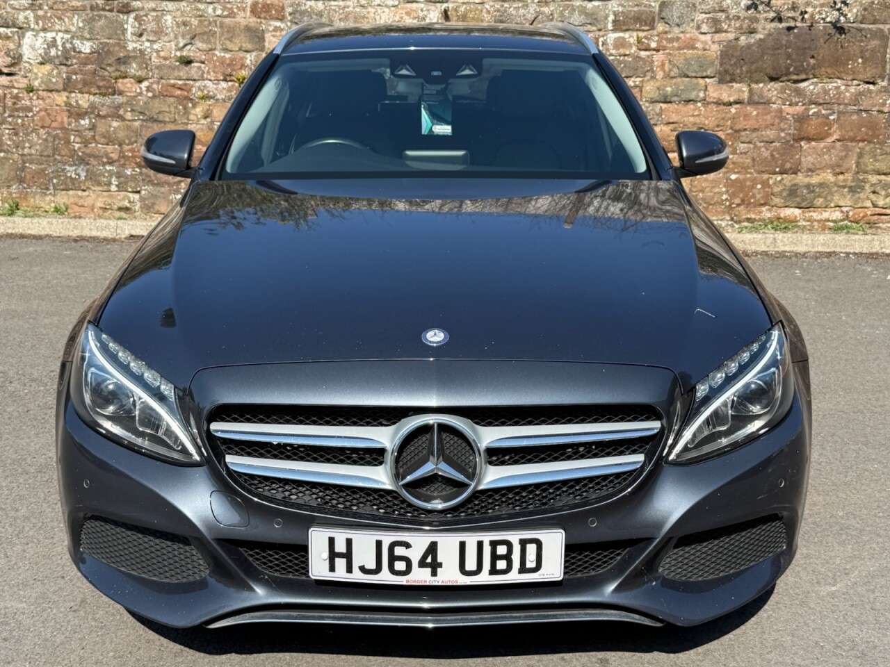 A 2014 MERCEDES-BENZ C CLASS 2.1 C250 BlueTEC Sport Estate 5dr Diesel G-Tronic+ Euro 6 (s/s) (204 ps) A 2014 MERCEDES-BENZ C CLASS 2.1 C250 BlueTEC Sport Estate 5dr Diesel G-Tronic+ Euro 6 (s/s) (204 ps)