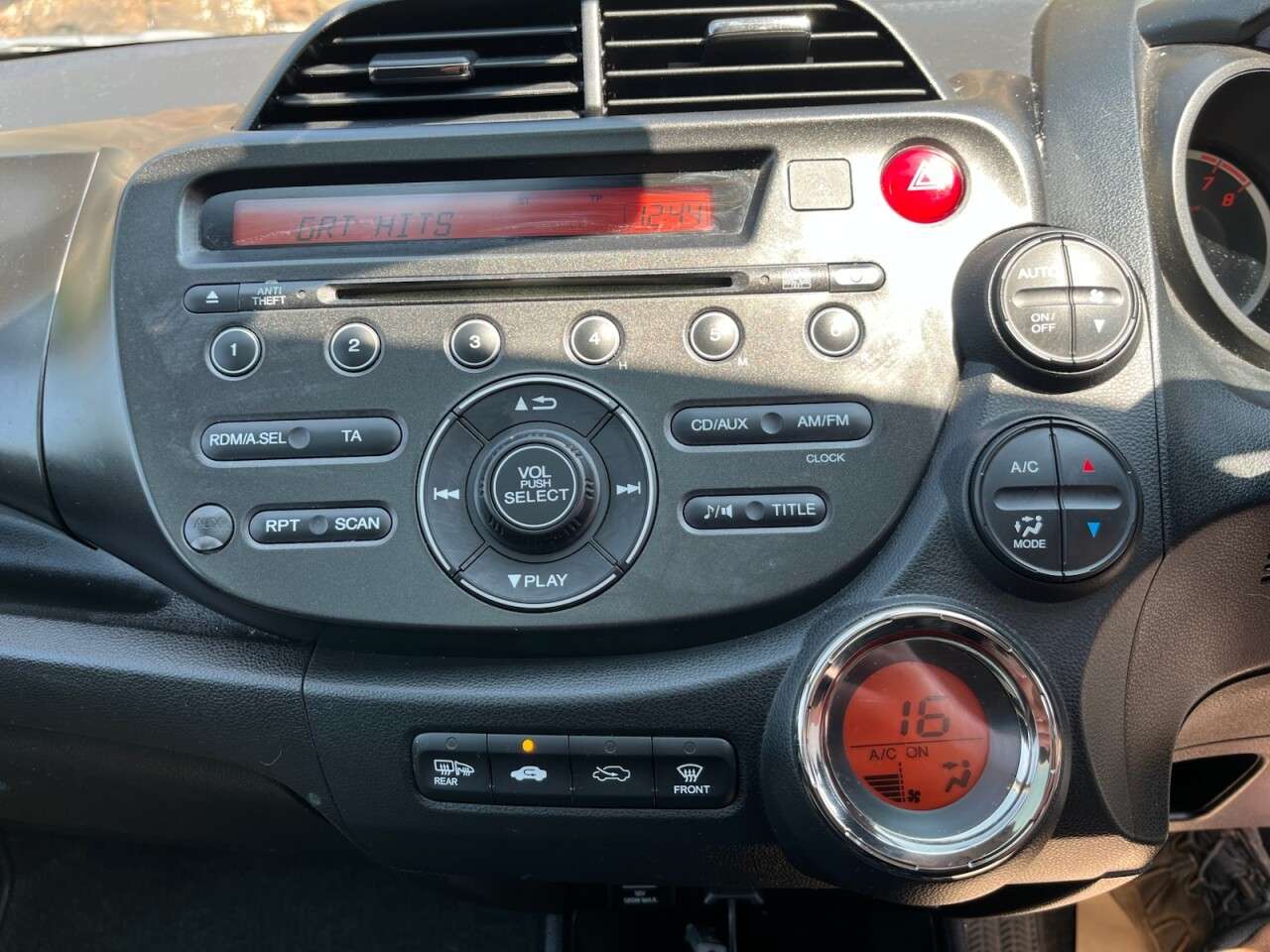 2013 HONDA JAZZ 2013 HONDA JAZZ