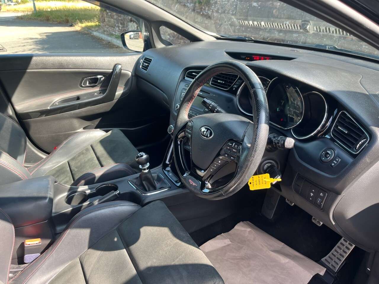 2015 KIA CEED 2015 KIA CEED