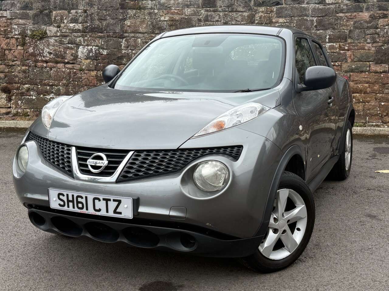 A 2011 NISSAN JUKE 1.6 Visia SUV 5dr Petrol Manual Euro 5 (117 ps) A 2011 NISSAN JUKE 1.6 Visia SUV 5dr Petrol Manual Euro 5 (117 ps)