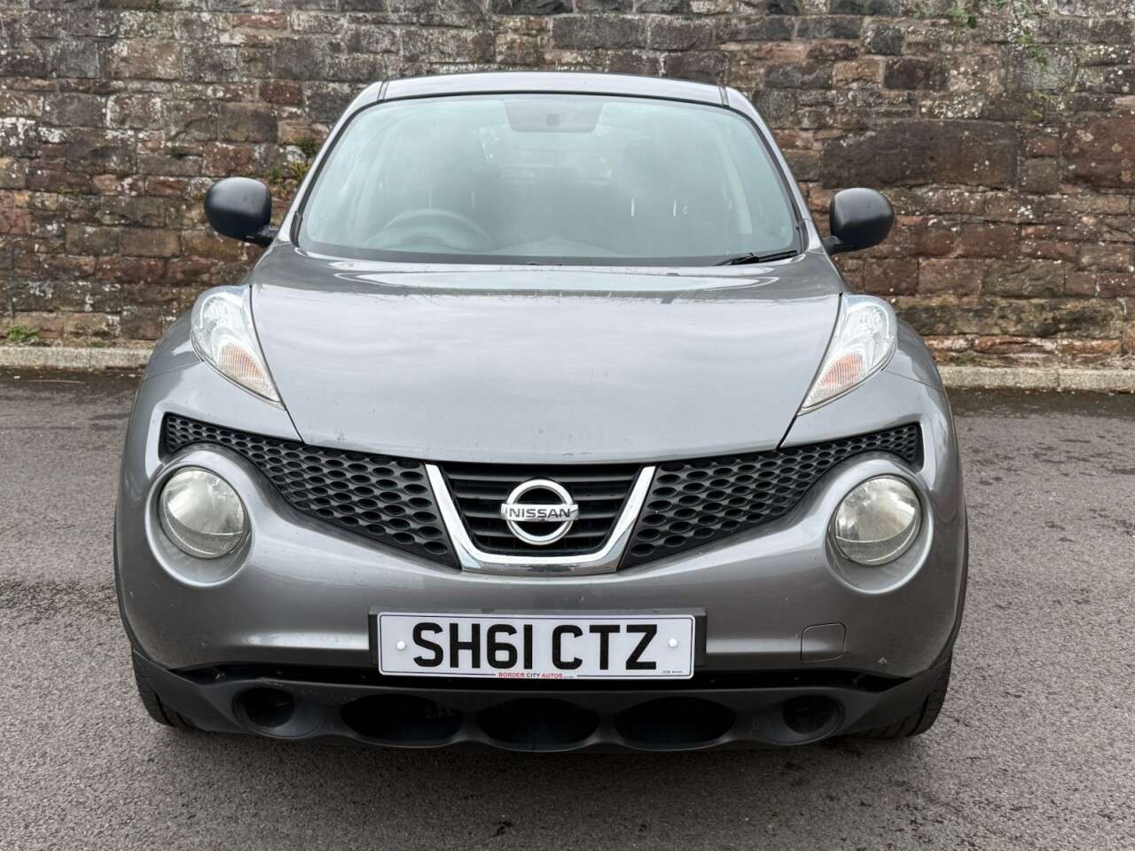 A 2011 NISSAN JUKE 1.6 Visia SUV 5dr Petrol Manual Euro 5 (117 ps) A 2011 NISSAN JUKE 1.6 Visia SUV 5dr Petrol Manual Euro 5 (117 ps)