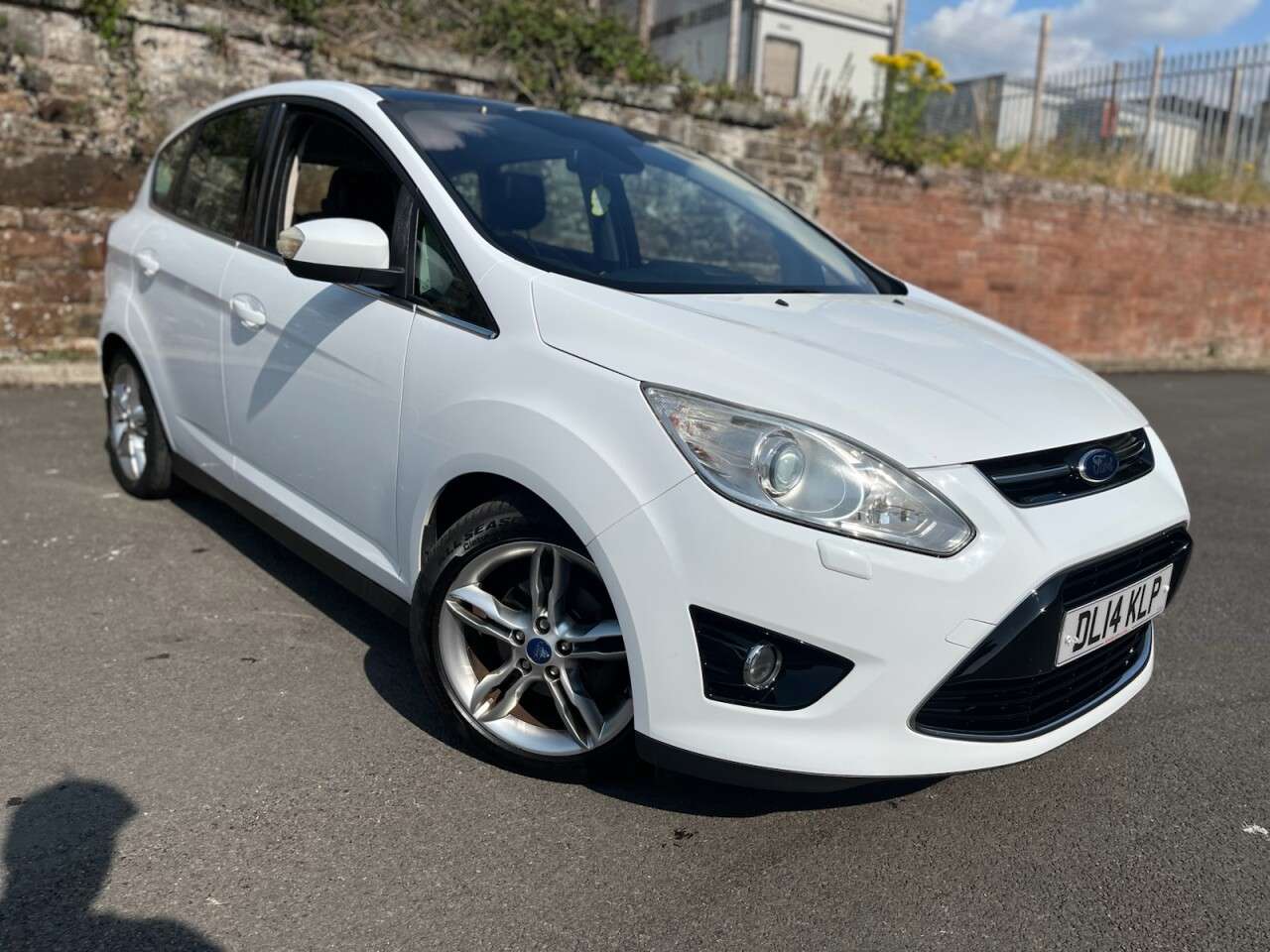 A 2014 FORD C-MAX 1.6 TDCi Titanium X MPV 5dr Diesel Manual Euro 5 (115 ps) A 2014 FORD C-MAX 1.6 TDCi Titanium X MPV 5dr Diesel Manual Euro 5 (115 ps)