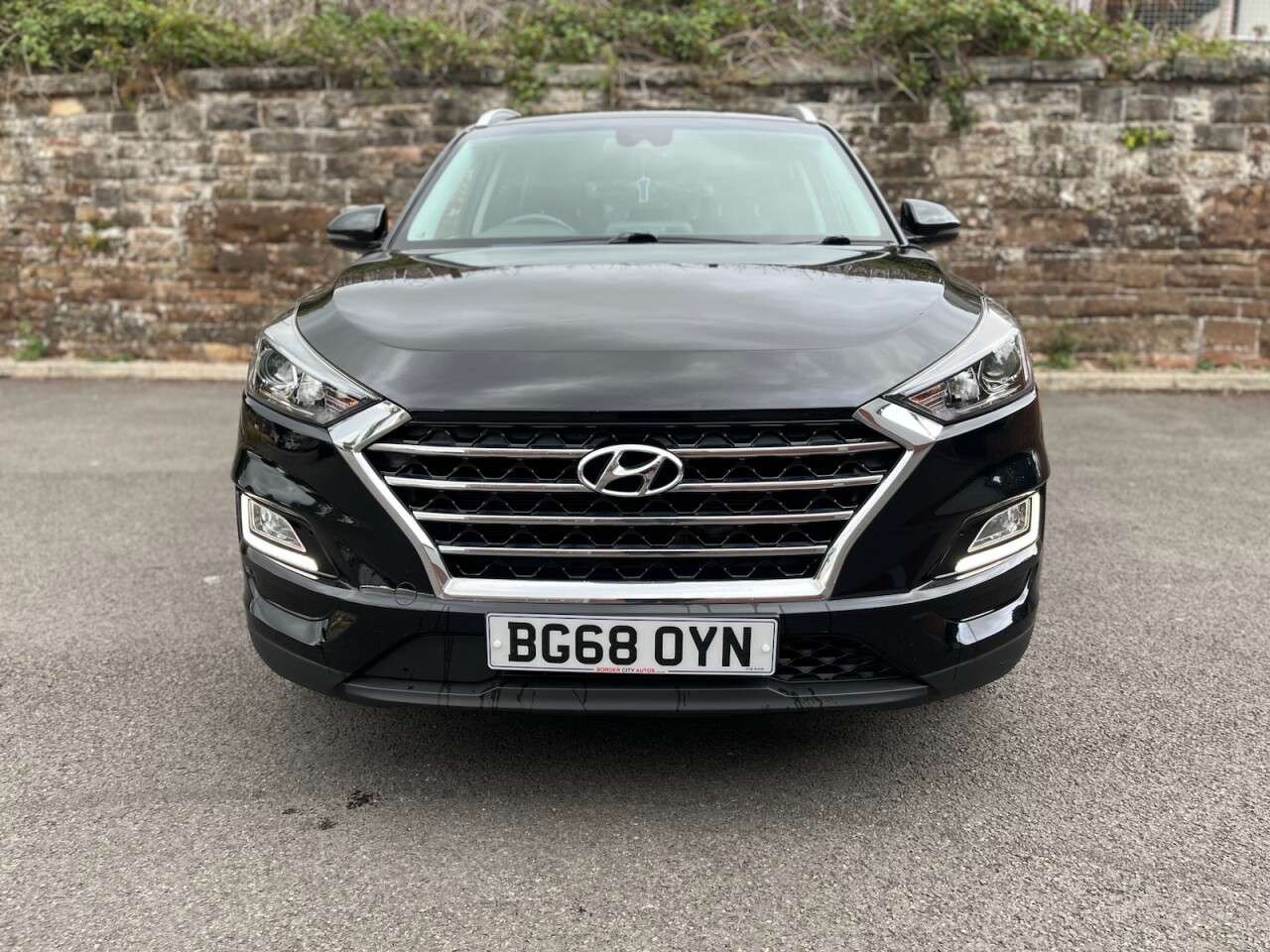 A 2018 HYUNDAI TUCSON 1.6 GDi Blue Drive SE Nav SUV 5dr Petrol Manual Euro 6 (s/s) (132 ps) A 2018 HYUNDAI TUCSON 1.6 GDi Blue Drive SE Nav SUV 5dr Petrol Manual Euro 6 (s/s) (132 ps)