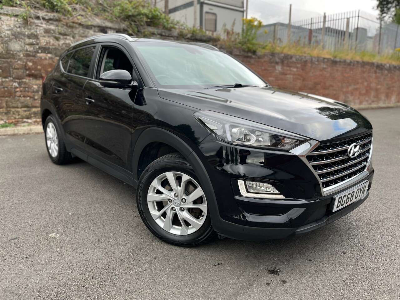 A 2018 HYUNDAI TUCSON 1.6 GDi Blue Drive SE Nav SUV 5dr Petrol Manual Euro 6 (s/s) (132 ps) A 2018 HYUNDAI TUCSON 1.6 GDi Blue Drive SE Nav SUV 5dr Petrol Manual Euro 6 (s/s) (132 ps)