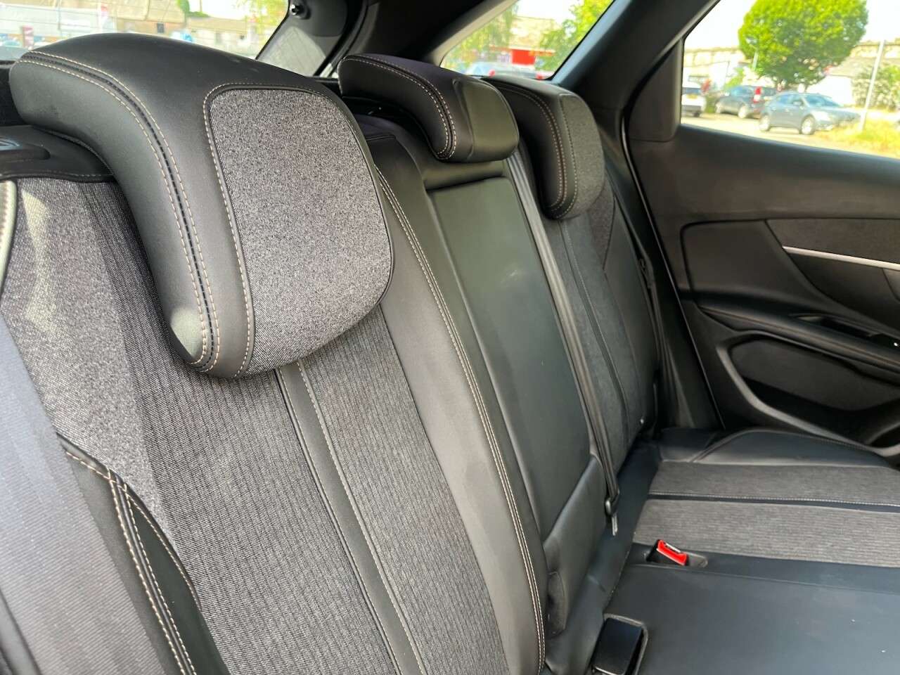 2019 PEUGEOT 3008 2019 PEUGEOT 3008