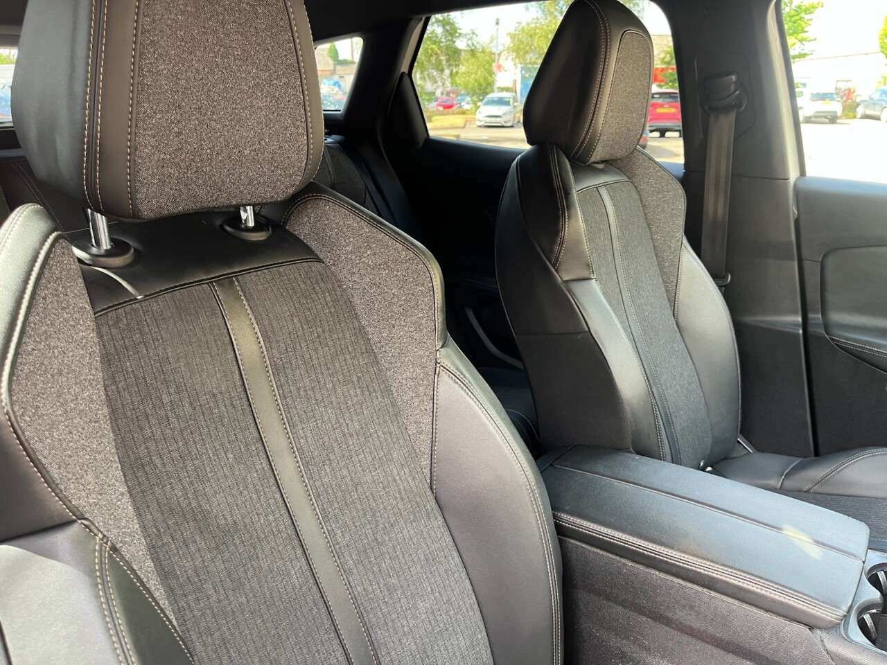 2019 PEUGEOT 3008 2019 PEUGEOT 3008