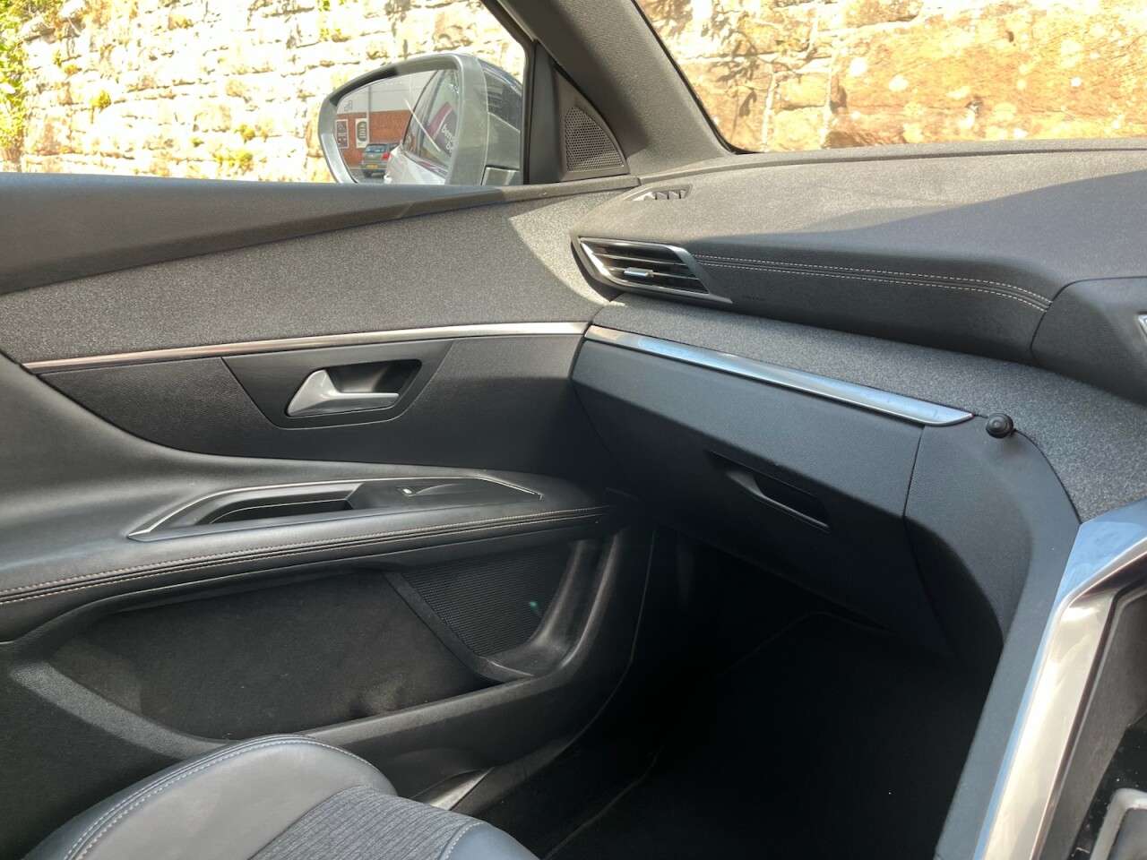 2019 PEUGEOT 3008 2019 PEUGEOT 3008
