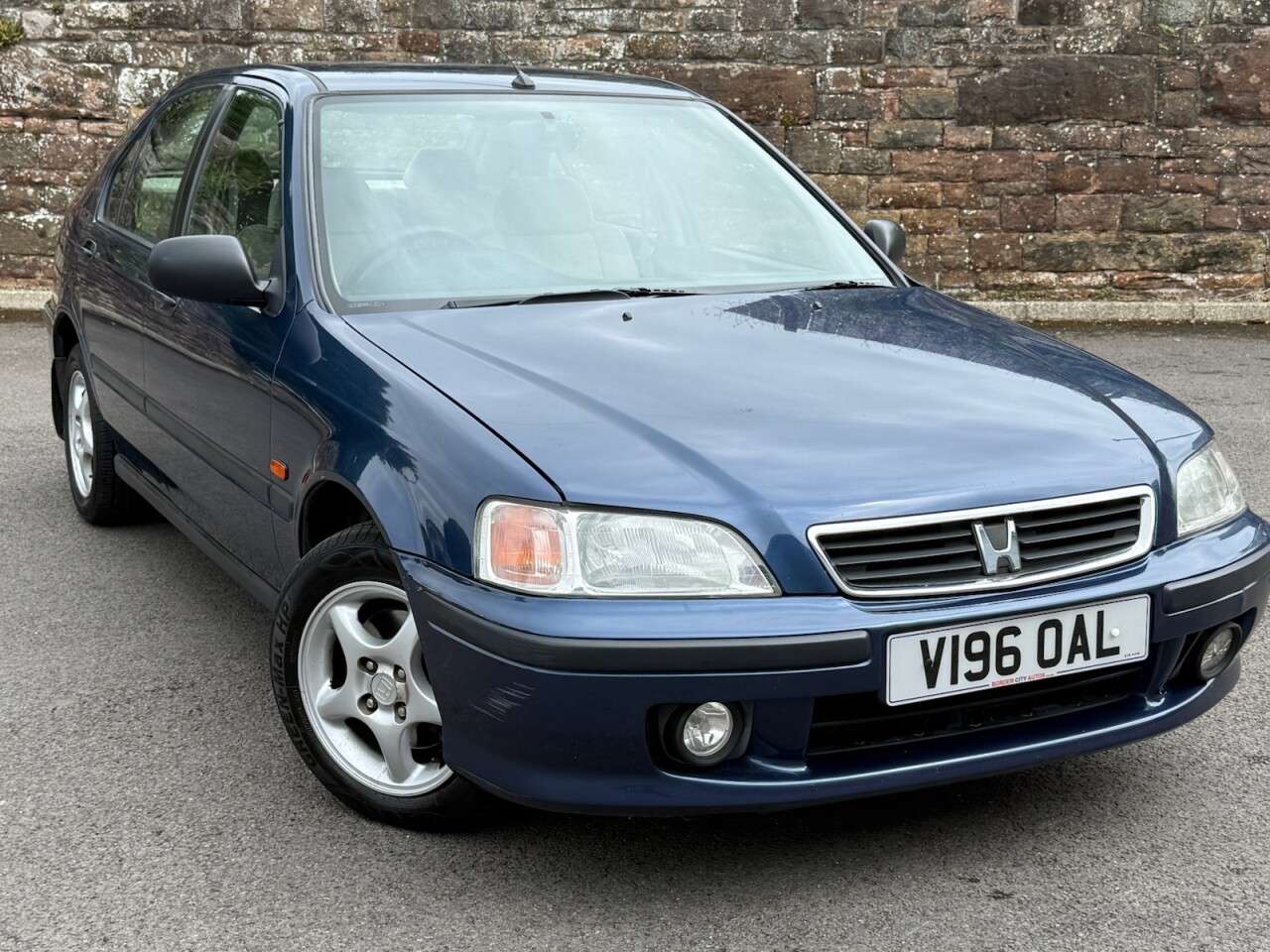 A 1999 HONDA CIVIC 1.6 SE Hatchback 5dr Petrol Automatic (a/c) (212 g/km, 114 bhp) A 1999 HONDA CIVIC 1.6 SE Hatchback 5dr Petrol Automatic (a/c) (212 g/km, 114 bhp)