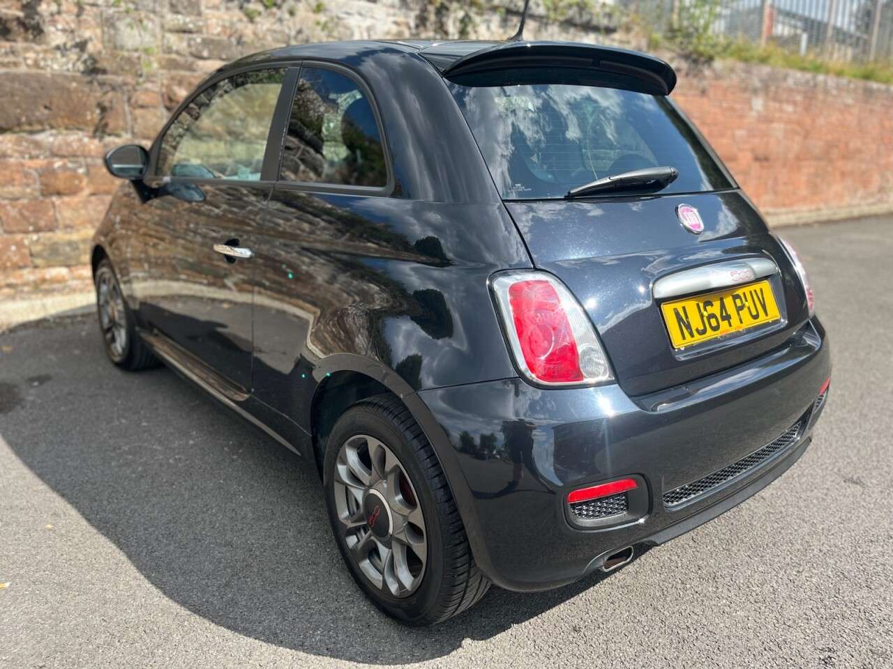 2014 FIAT 500 2014 FIAT 500