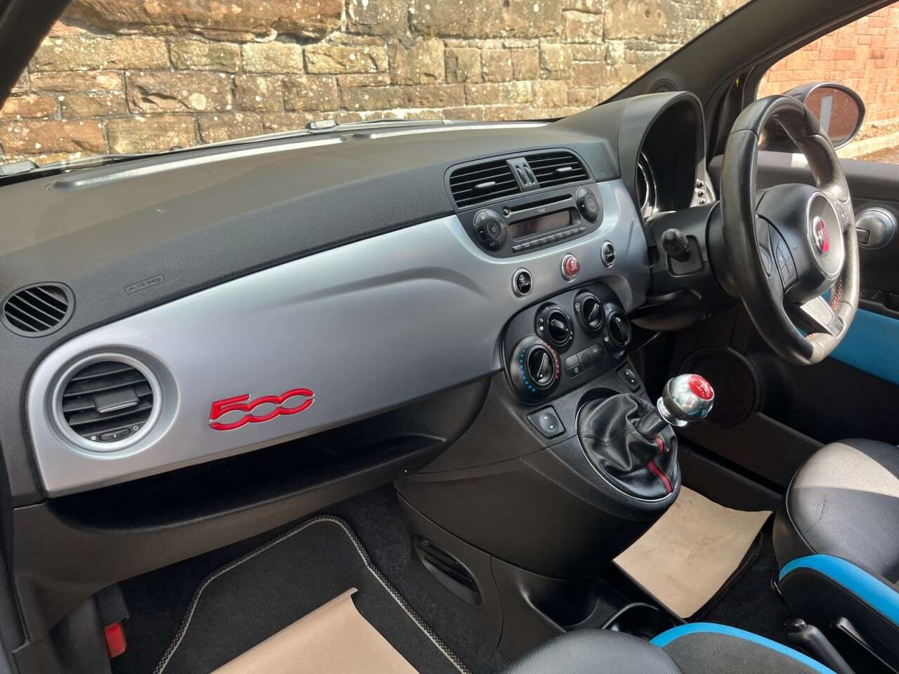 2014 FIAT 500 2014 FIAT 500