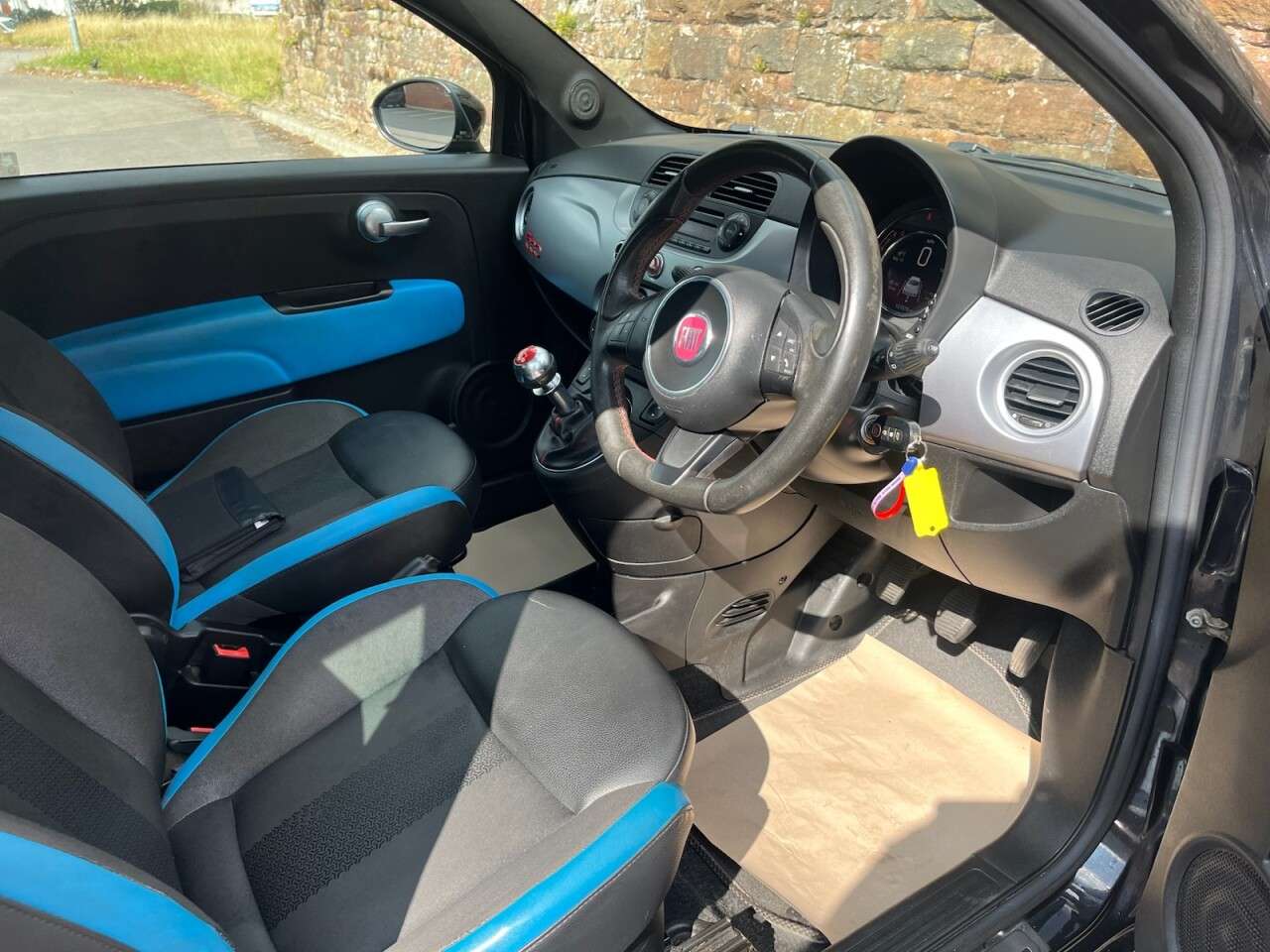 2014 FIAT 500 2014 FIAT 500