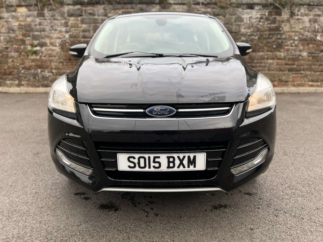 A 2015 FORD KUGA 2.0 TDCi Titanium SUV 5dr Diesel Manual AWD Euro 6 (s/s) (180 ps) A 2015 FORD KUGA 2.0 TDCi Titanium SUV 5dr Diesel Manual AWD Euro 6 (s/s) (180 ps)
