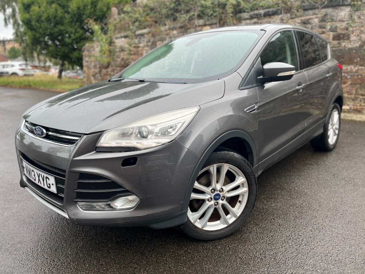 A 2013 FORD KUGA 2.0 TDCi Titanium X SUV 5dr Diesel Powershift AWD Euro 5 (163 ps) A 2013 FORD KUGA 2.0 TDCi Titanium X SUV 5dr Diesel Powershift AWD Euro 5 (163 ps)