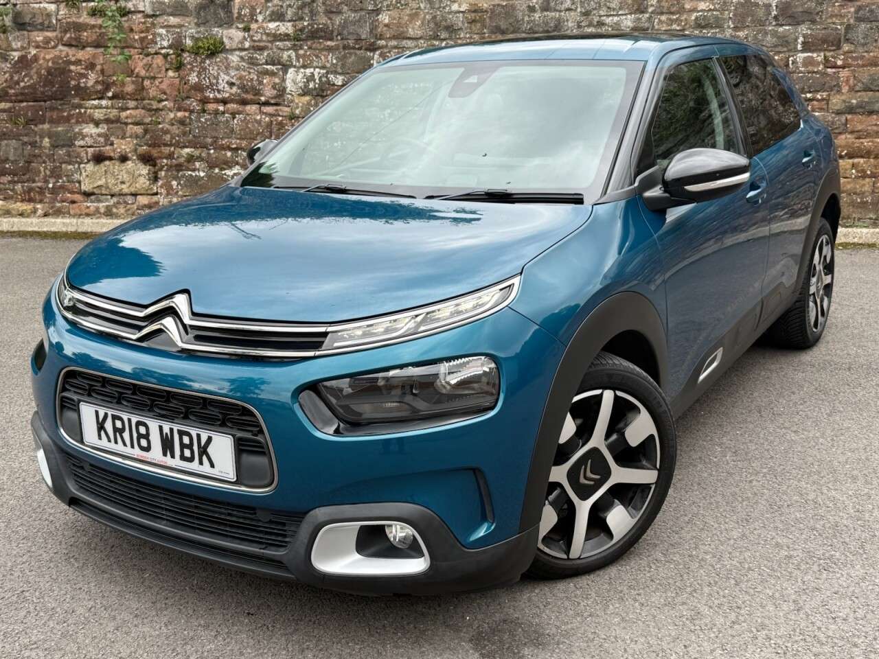 A 2018 CITROEN C4 CACTUS 1.6 BlueHDi Flair Hatchback 5dr Diesel Manual Euro 6 (s/s) (100 ps) A 2018 CITROEN C4 CACTUS 1.6 BlueHDi Flair Hatchback 5dr Diesel Manual Euro 6 (s/s) (100 ps)