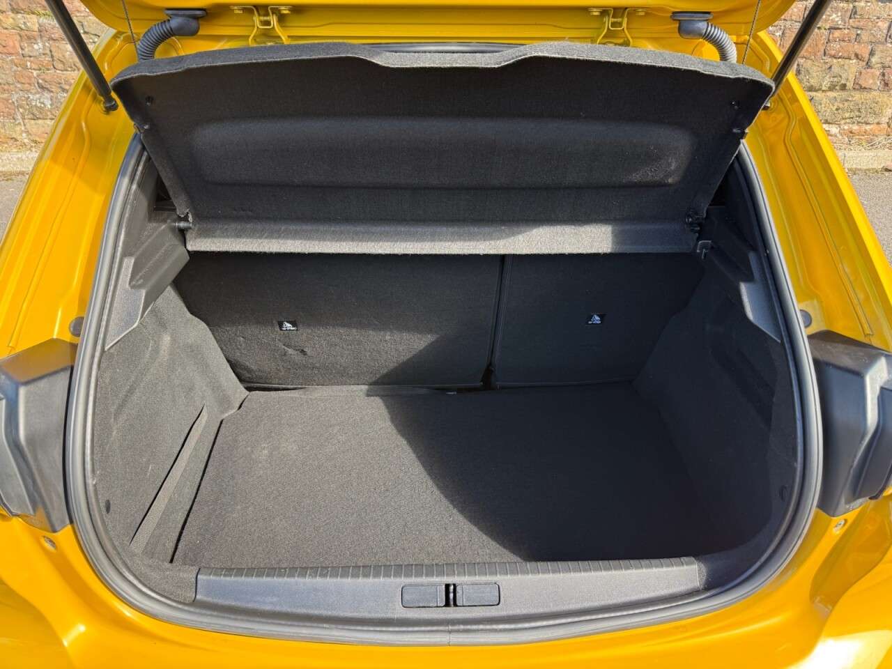 2022 PEUGEOT 208 2022 PEUGEOT 208