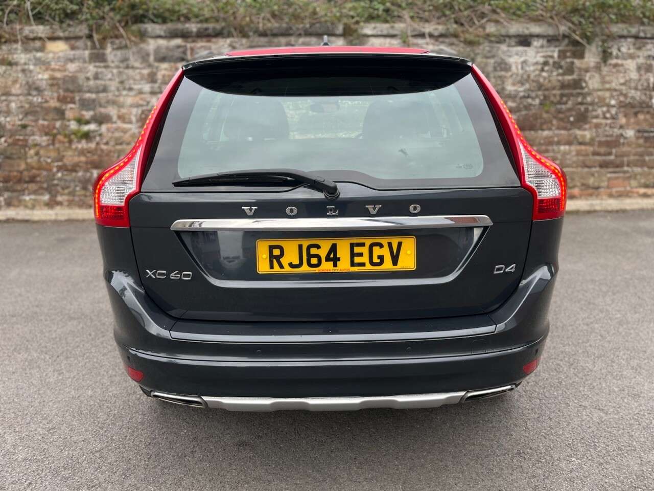 2015 VOLVO XC60 2015 VOLVO XC60