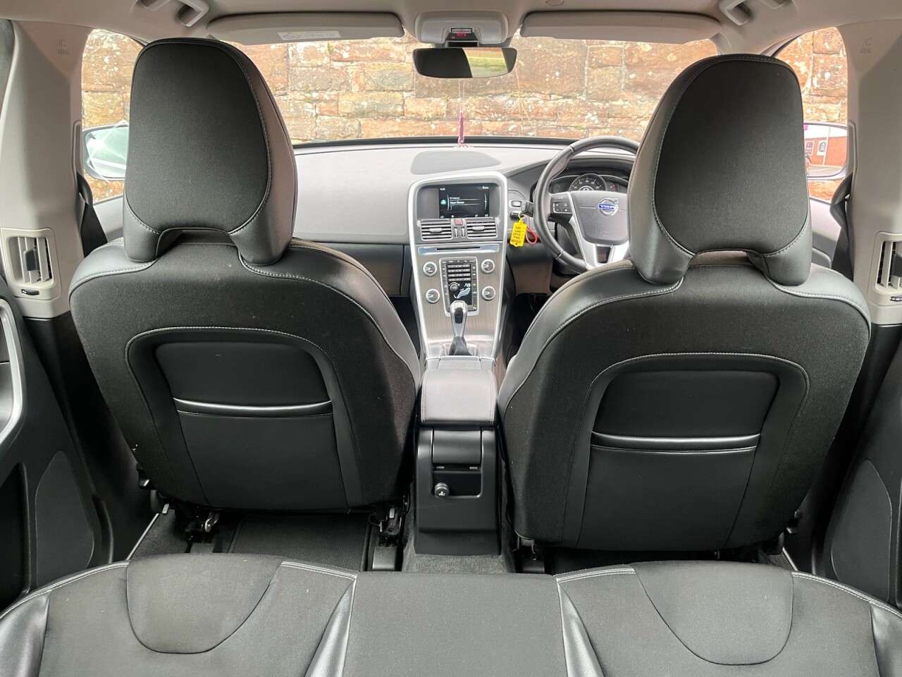 2015 VOLVO XC60 2015 VOLVO XC60