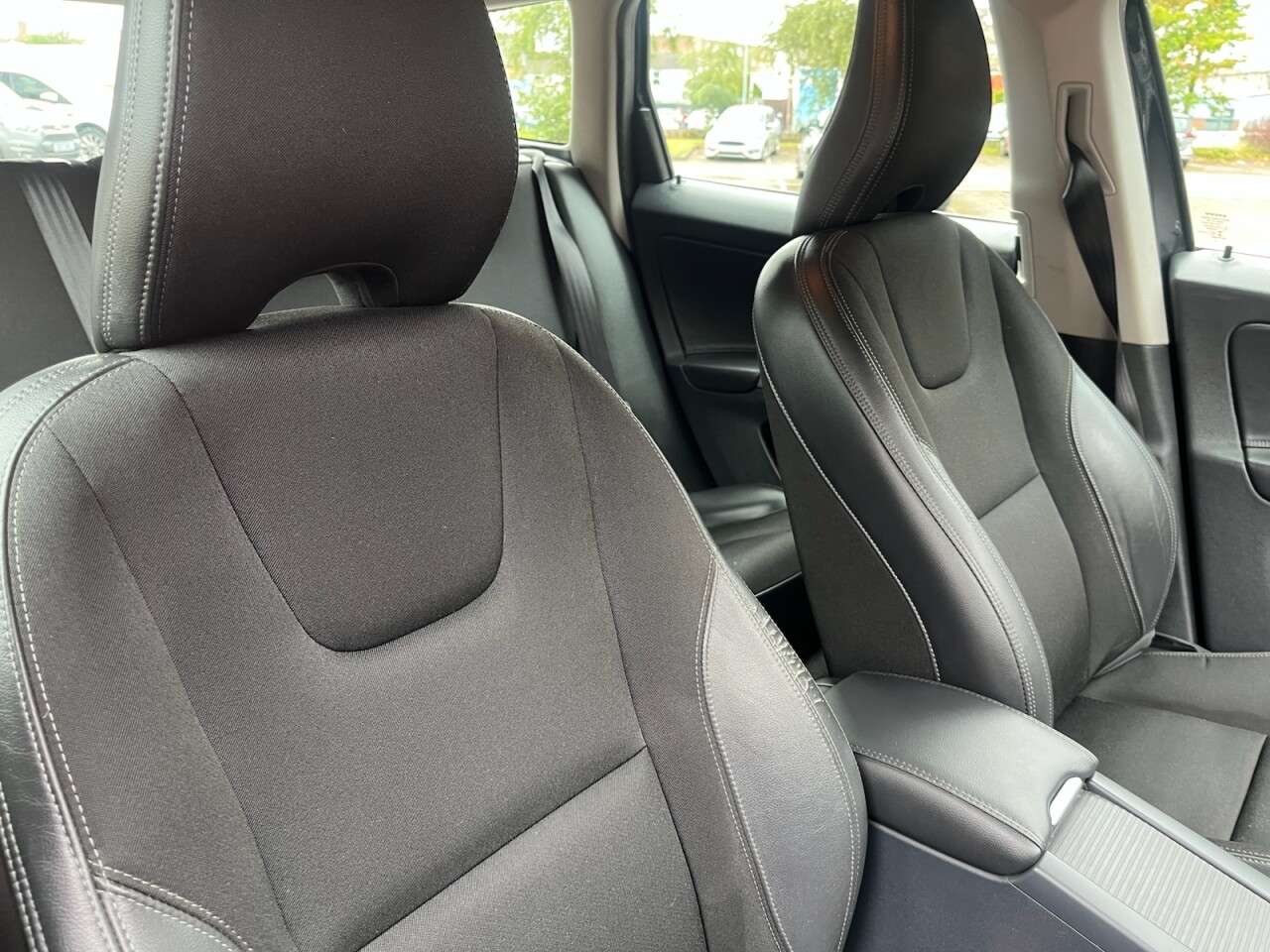 2015 VOLVO XC60 2015 VOLVO XC60