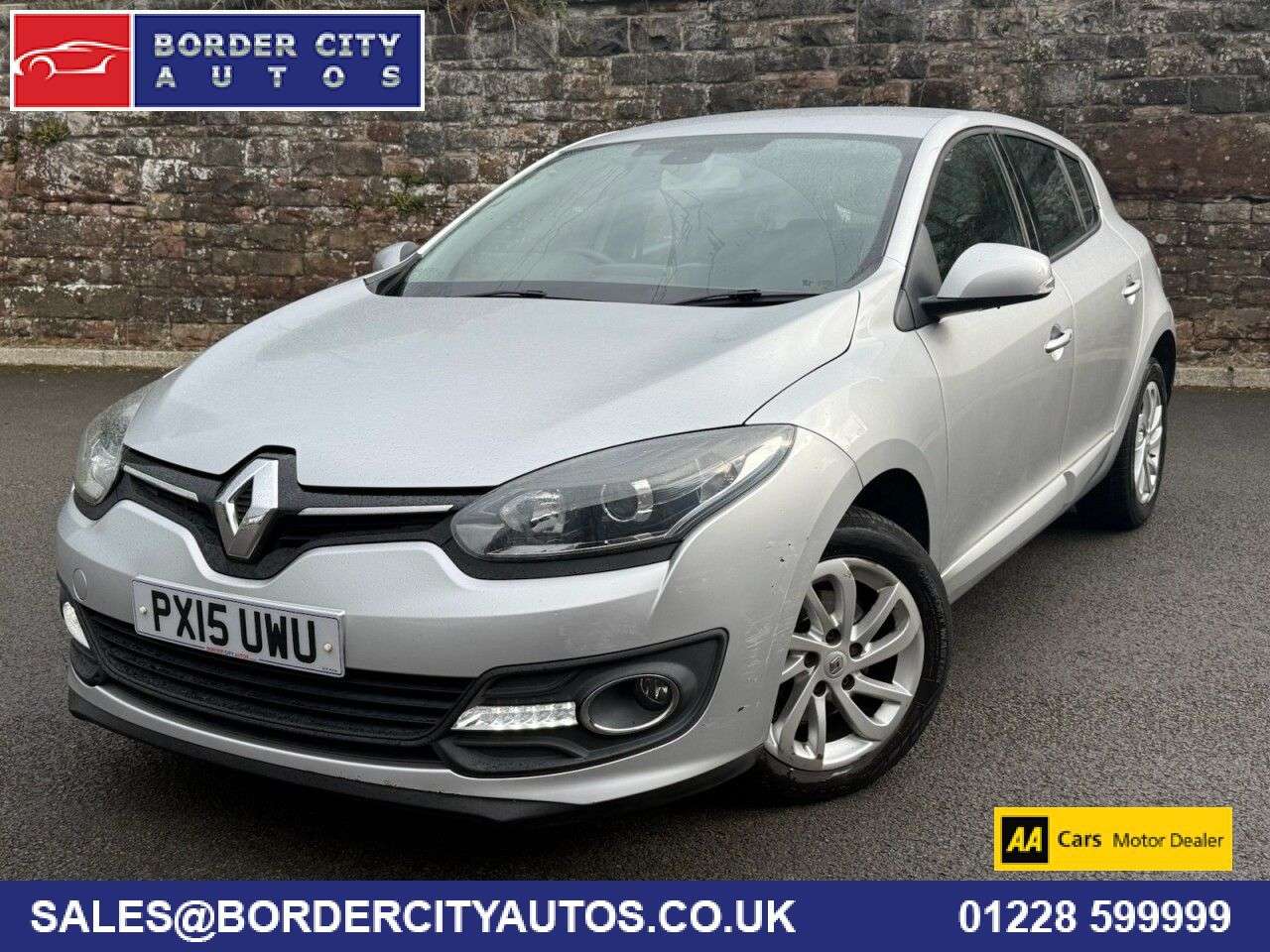 A 2015 RENAULT MEGANE 1.5 dCi ENERGY Dynamique TomTom Hatchback 5dr Diesel Manual Euro 5 (s/s) (1 A 2015 RENAULT MEGANE 1.5 dCi ENERGY Dynamique TomTom Hatchback 5dr Diesel Manual Euro 5 (s/s) (1