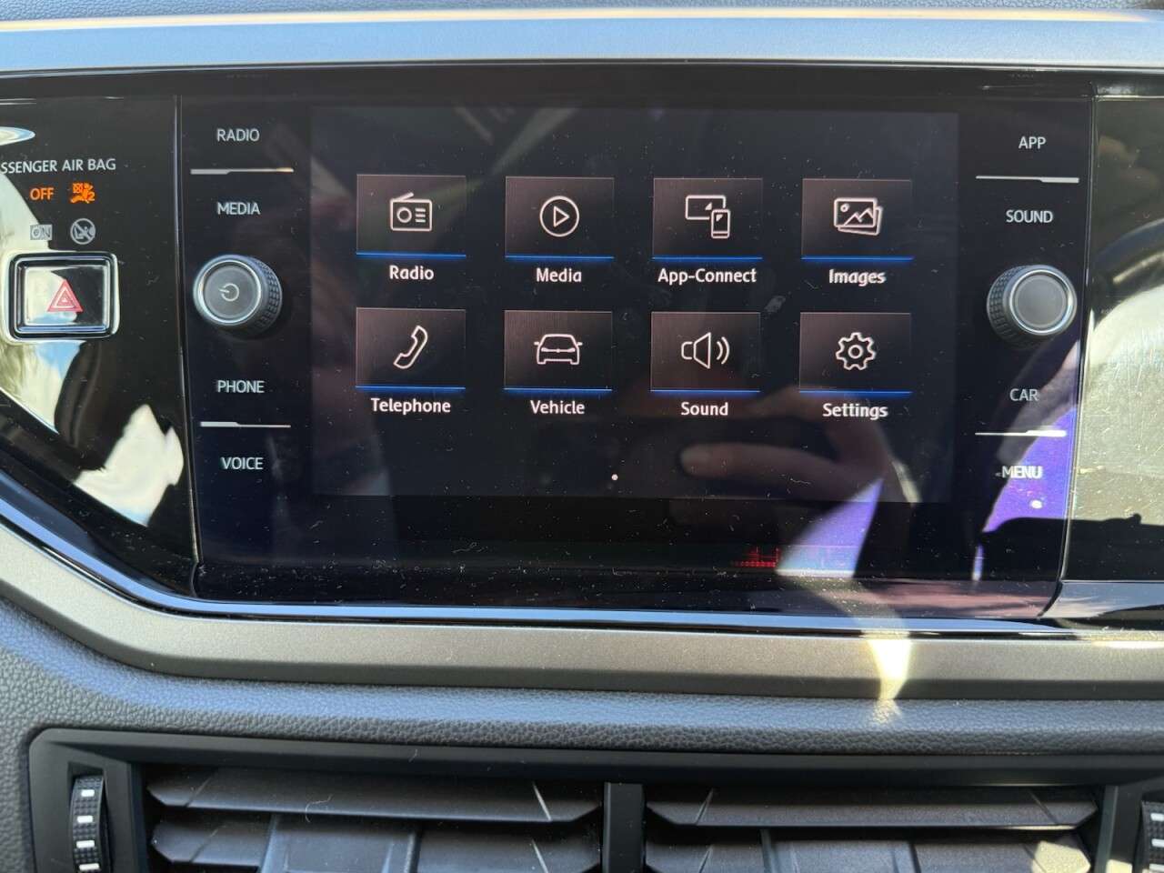 2019 VOLKSWAGEN POLO 2019 VOLKSWAGEN POLO