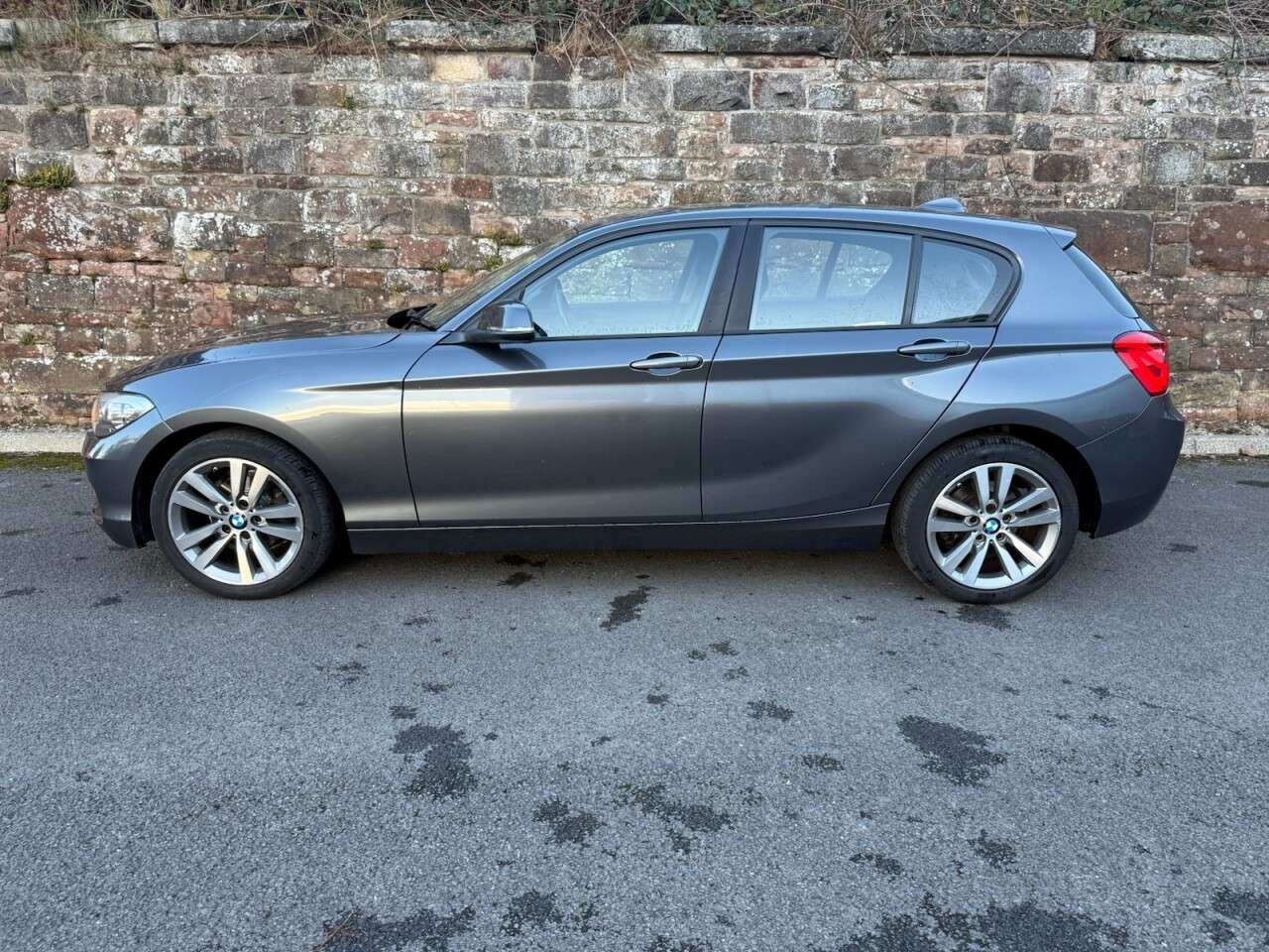 2017 BMW 1 SERIES 2017 BMW 1 SERIES