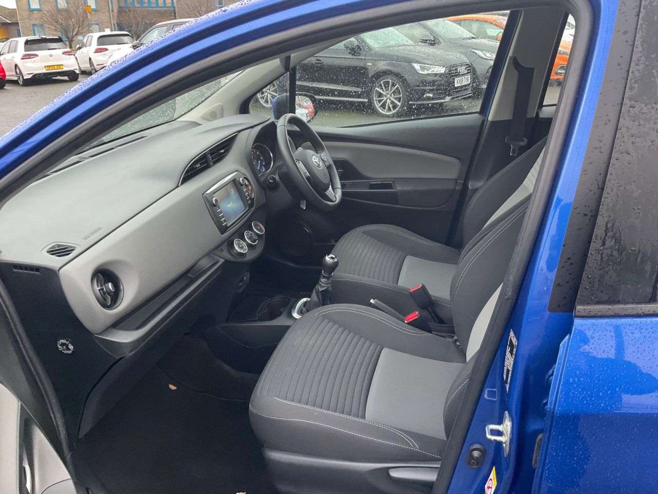 2019 TOYOTA YARIS 2019 TOYOTA YARIS