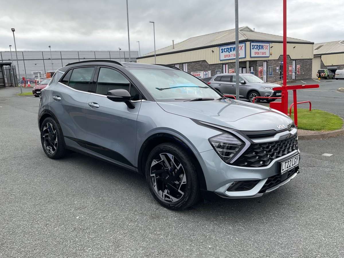 Check out this Kia Sportage 2022 Hybrid Electric Automatic