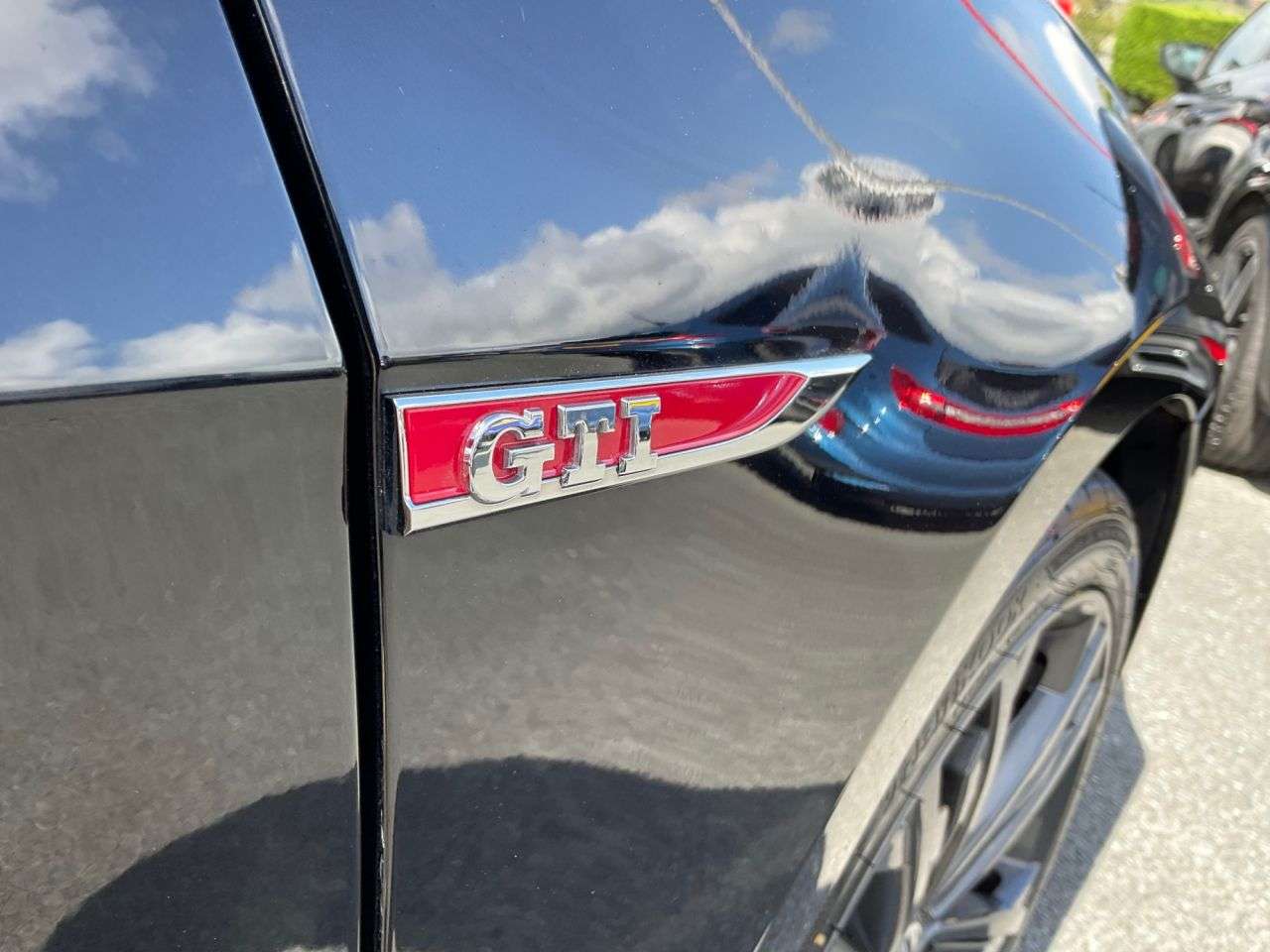 2019 VOLKSWAGEN GOLF 2019 VOLKSWAGEN GOLF