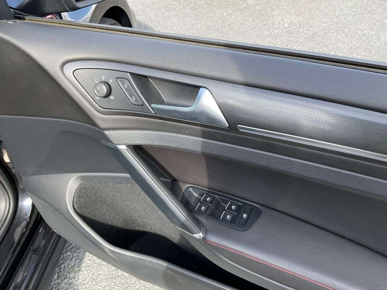 2019 VOLKSWAGEN GOLF 2019 VOLKSWAGEN GOLF