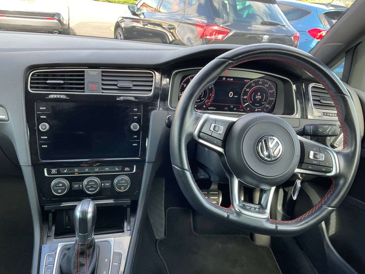 2019 VOLKSWAGEN GOLF 2019 VOLKSWAGEN GOLF