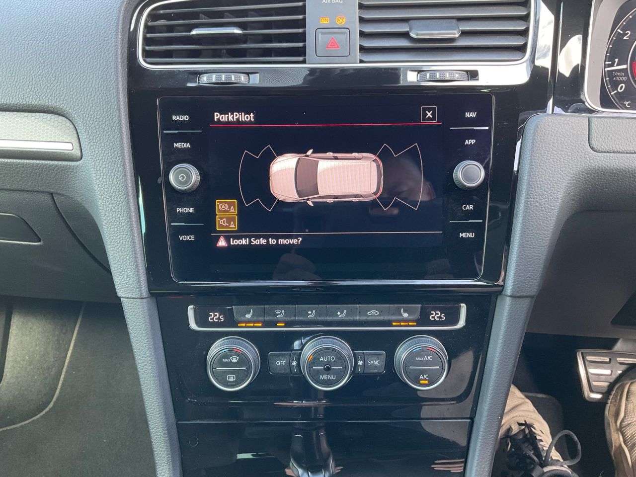 2019 VOLKSWAGEN GOLF 2019 VOLKSWAGEN GOLF