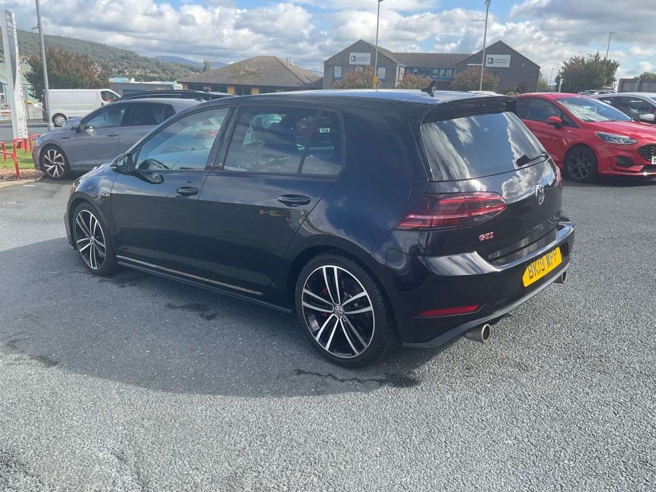 2019 VOLKSWAGEN GOLF 2019 VOLKSWAGEN GOLF