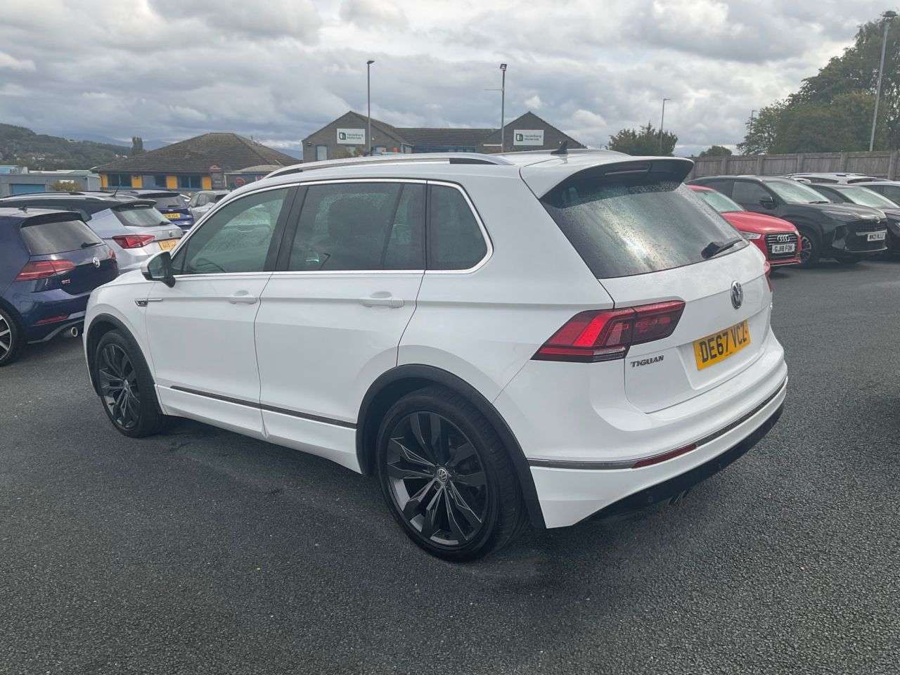 2017 VOLKSWAGEN TIGUAN 2017 VOLKSWAGEN TIGUAN