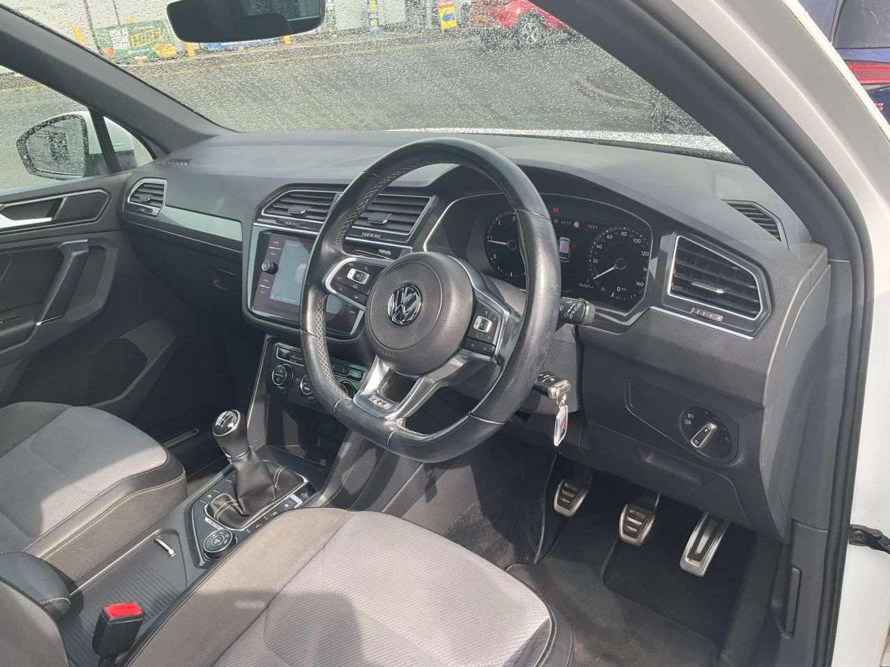2017 VOLKSWAGEN TIGUAN 2017 VOLKSWAGEN TIGUAN