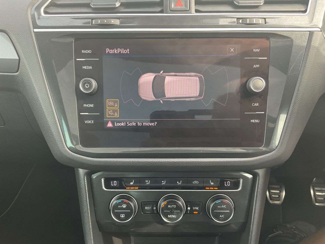 2017 VOLKSWAGEN TIGUAN 2017 VOLKSWAGEN TIGUAN