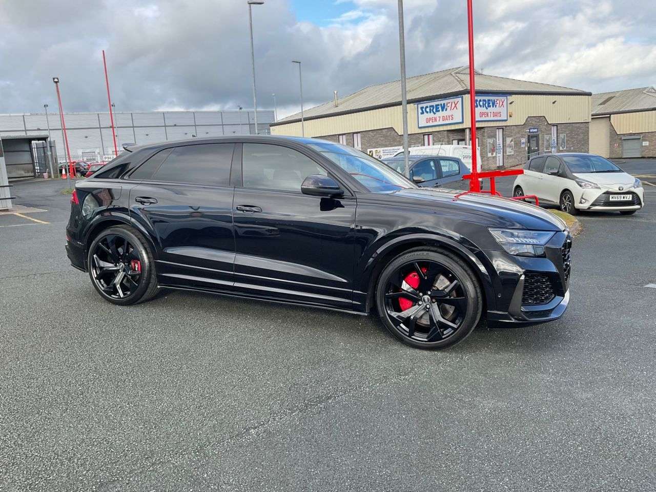 2021 AUDI RSQ8 2021 AUDI RSQ8
