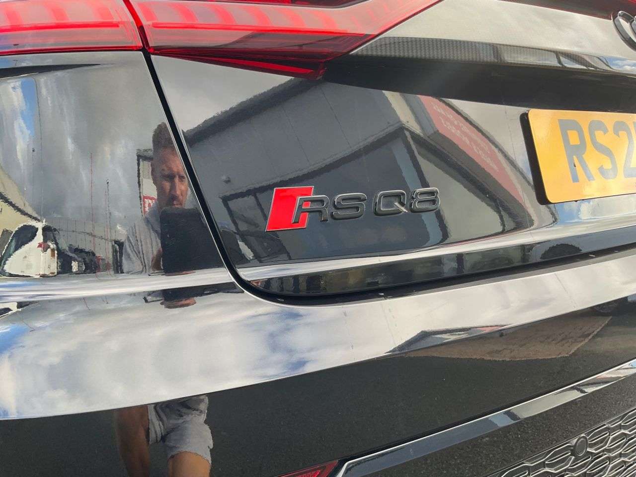 2021 AUDI RSQ8 2021 AUDI RSQ8