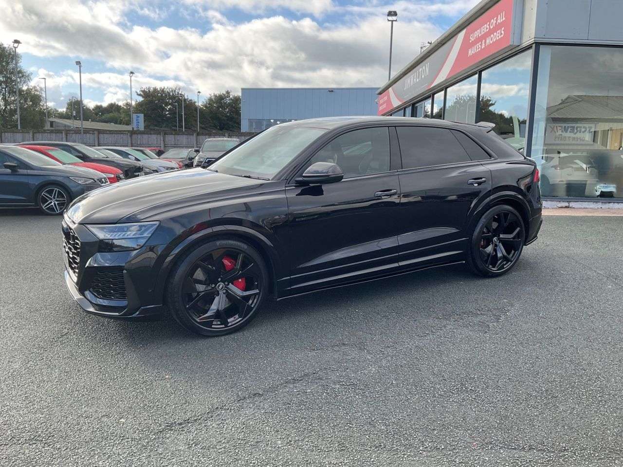 2021 AUDI RSQ8 2021 AUDI RSQ8