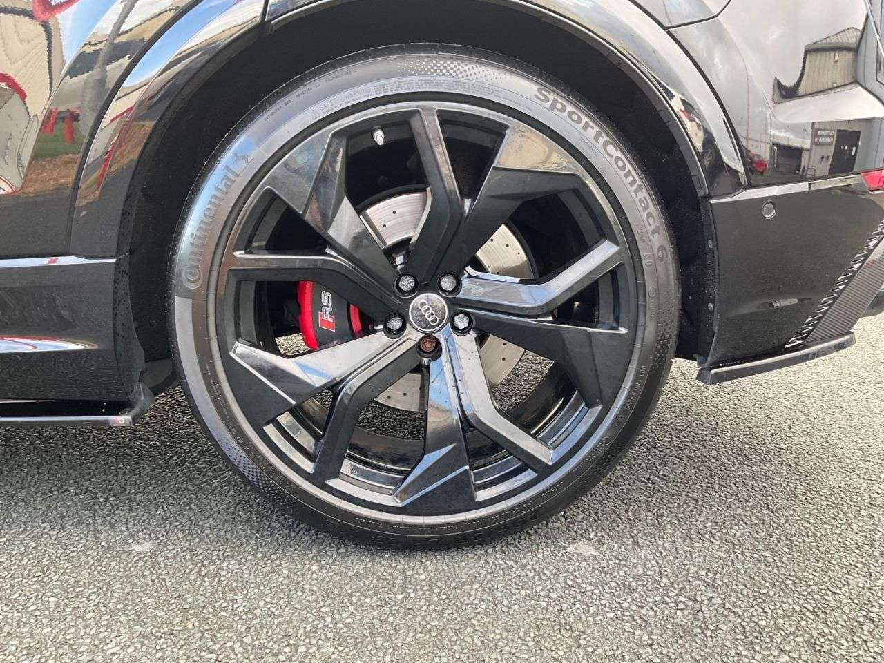 2021 AUDI RSQ8 2021 AUDI RSQ8