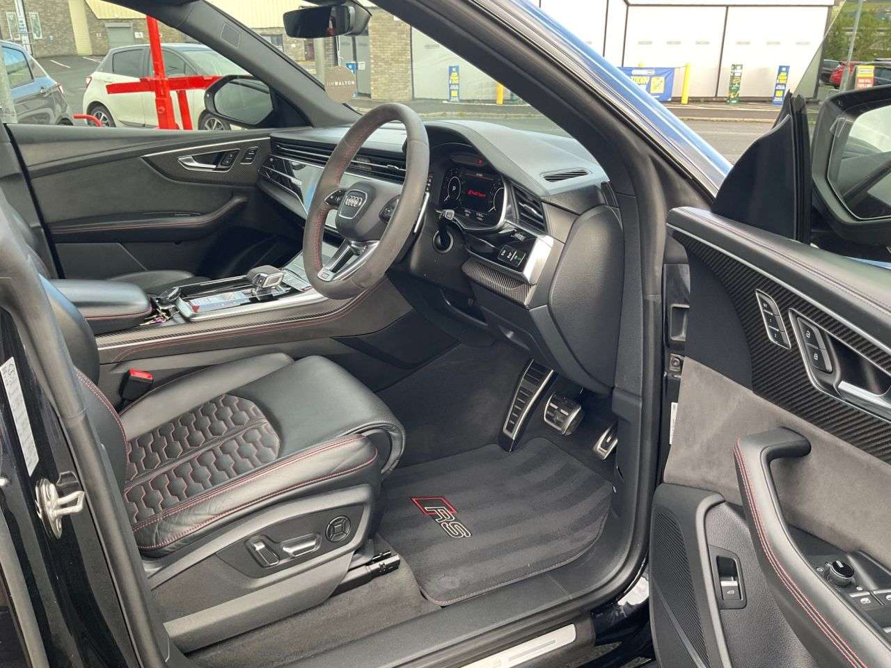 2021 AUDI RSQ8 2021 AUDI RSQ8