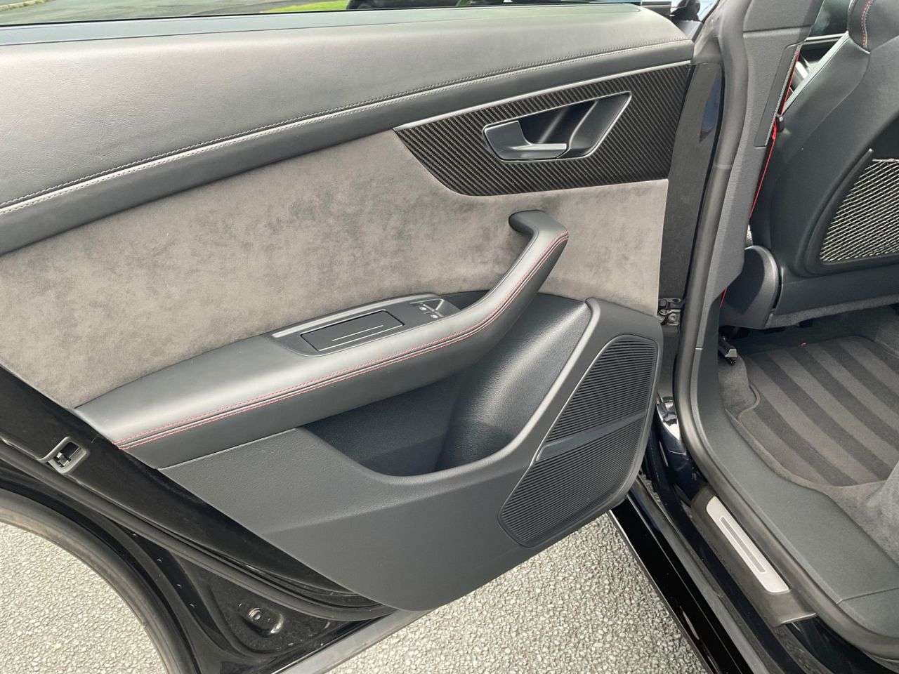 2021 AUDI RSQ8 2021 AUDI RSQ8