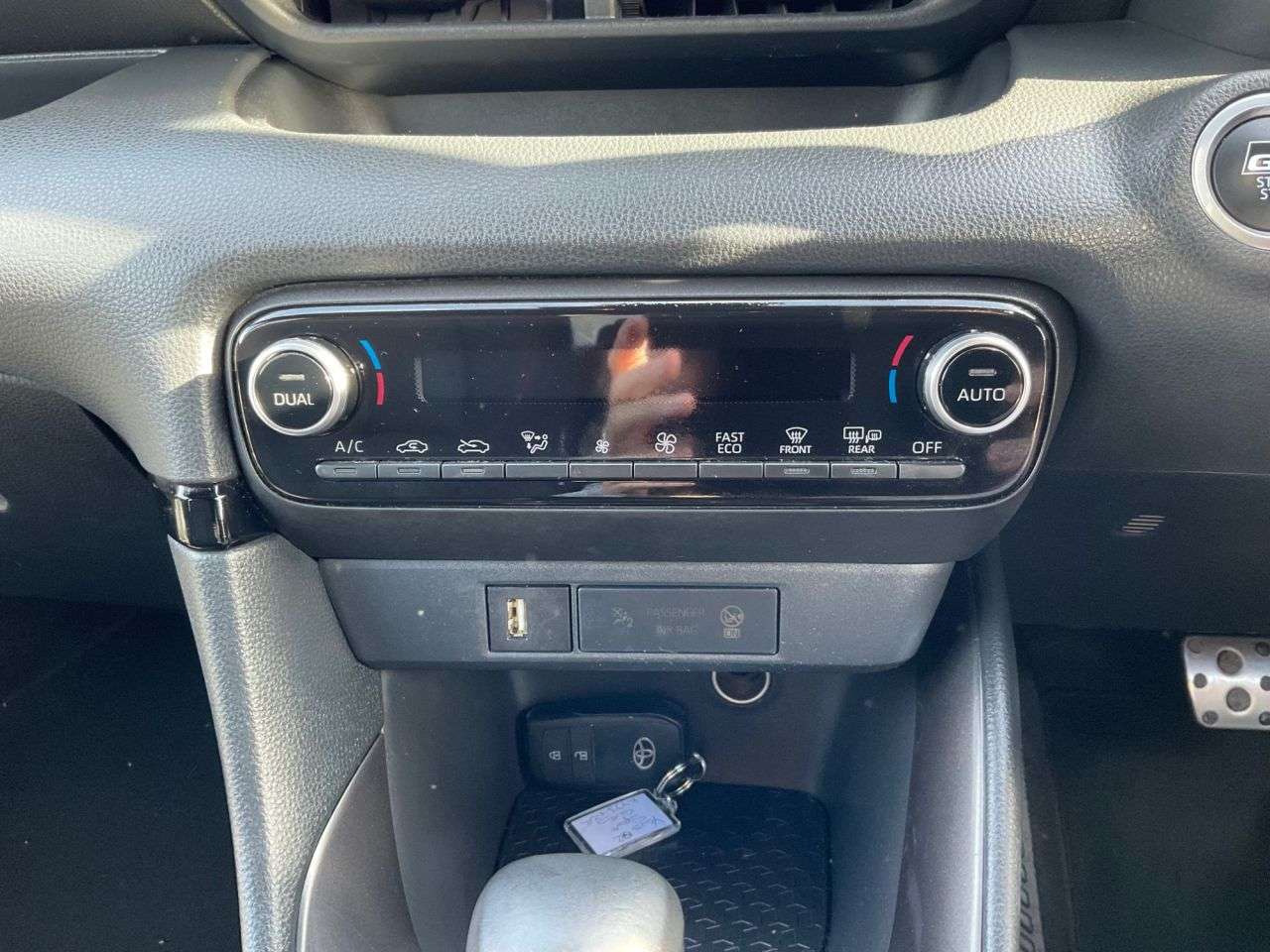 2023 TOYOTA YARIS 2023 TOYOTA YARIS