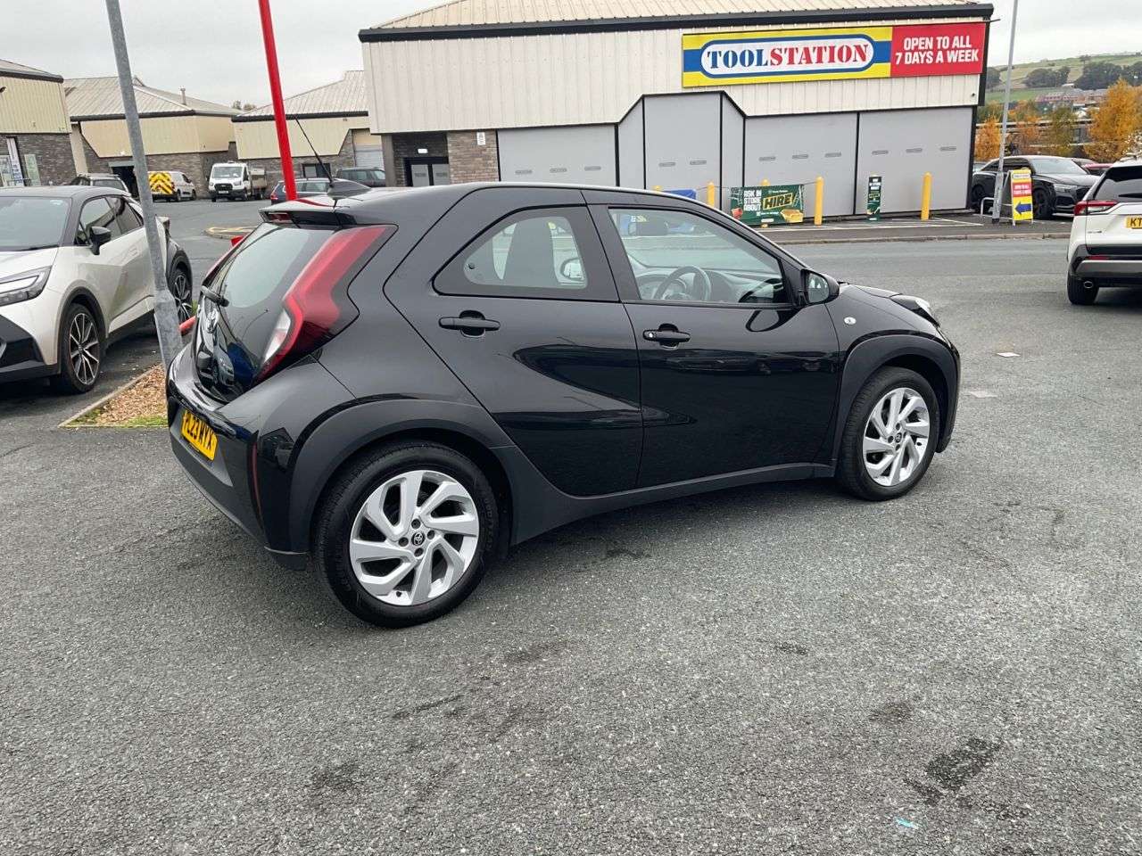 2023 TOYOTA AYGO X 2023 TOYOTA AYGO X