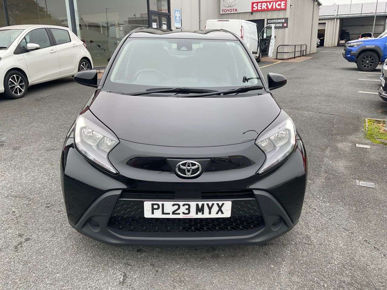 2023 TOYOTA AYGO X 2023 TOYOTA AYGO X